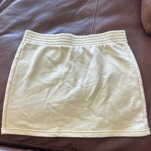 Aritzia AiryAF Fleece TNA Skirt